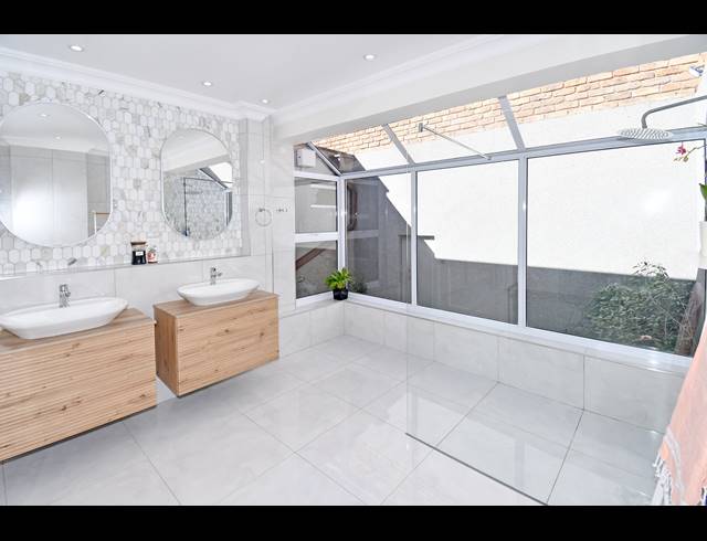 2 BEDROOM TOWNHOUSE FOR SALE IN ILLOVO